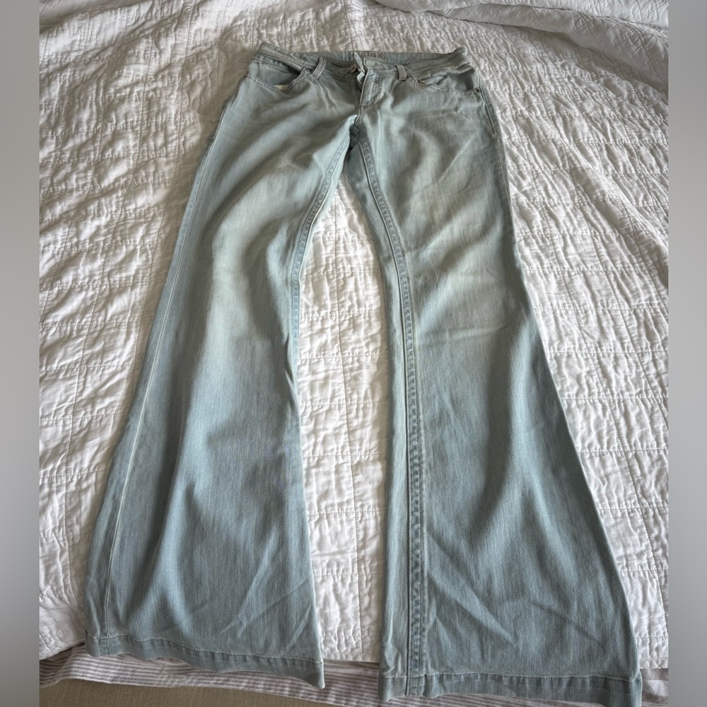 DL1961 Joy Flare Jeans – Size 28